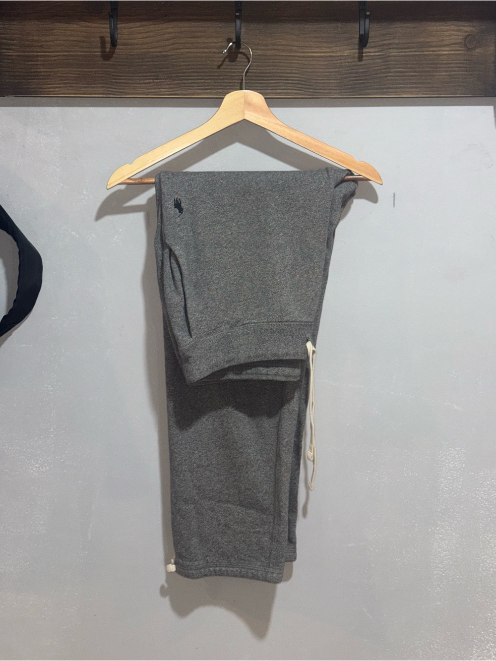 Ralph Lauren Polo Men’s Large Dark Gray Drawstring Sweatpants